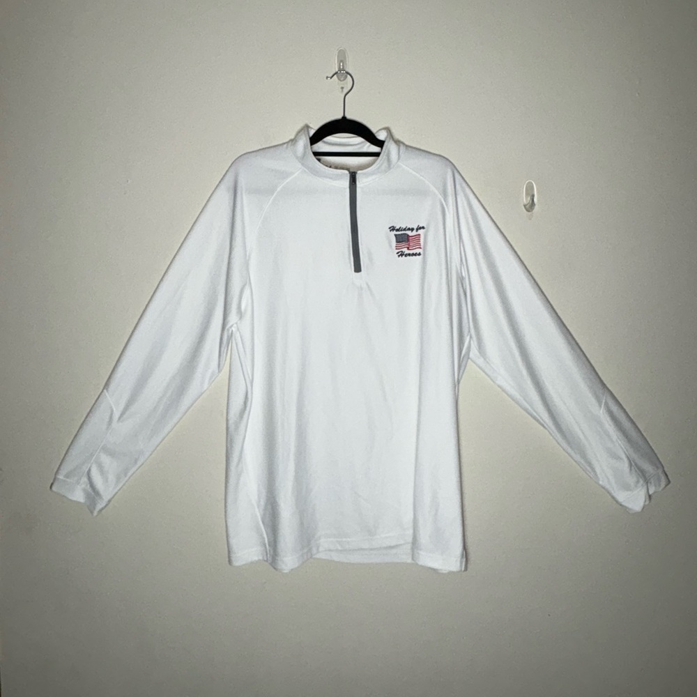 Under Armour Men’s Loose Long Sleeve Half Zip Holiday for Hero’s Shirt Size 2XL